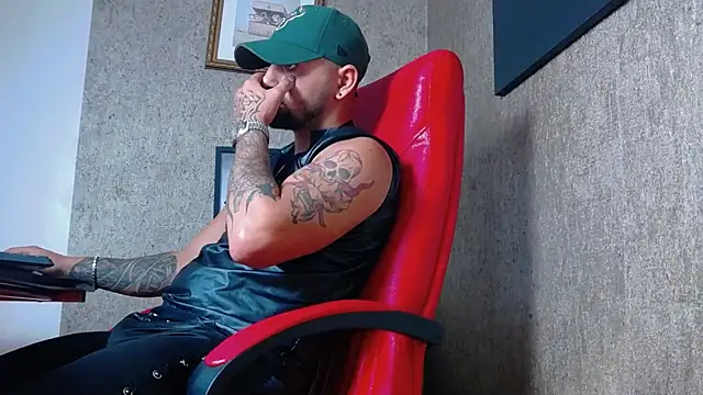 NigelBoydXXX online show from January 2, 2025, 11:16 pm