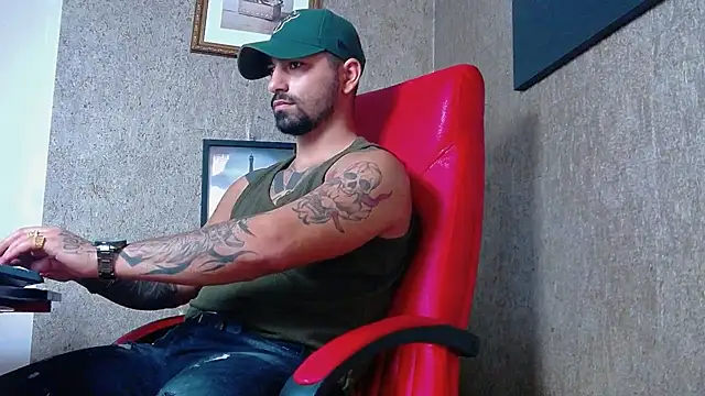 NigelBoydXXX online show from February 7, 2025, 1:53 pm