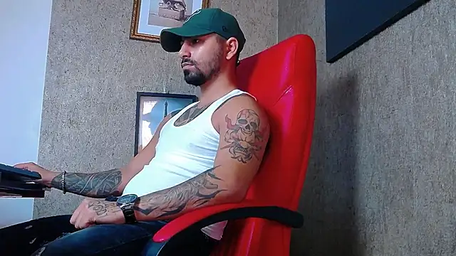 NigelBoydXXX online show from February 7, 2025, 10:50 am