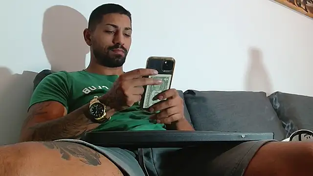 NigelBoydXXX online show from September 17, 2025, 8:27 am