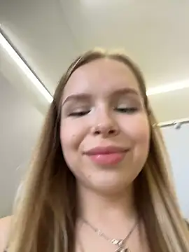 mur girl online show from June 26, 2026, 9:48 am