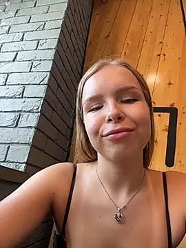 mur girl online show from July 30, 2026, 10:03 am