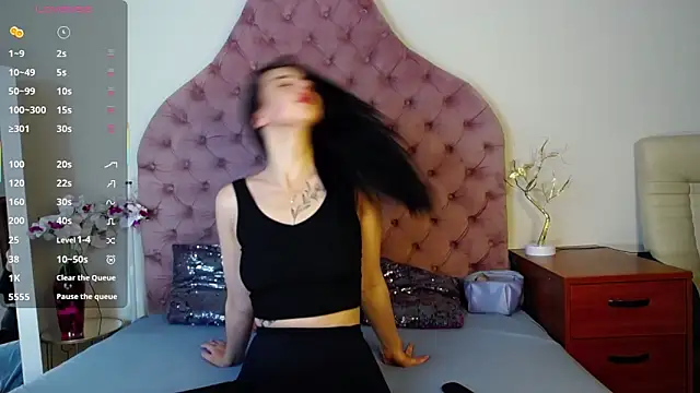 Snapshot of Erikka__ chatting on September 23, 2025, 12:34 pm Erikka   online show from September 23, 2025, 12:34 pm