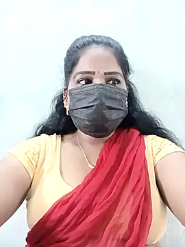 Snapshot of MaaliiiPonuTamil chatting on November 17, 2025, 2:26 am MaaliiiPonuTamil online show from November 17, 2025, 2:26 am