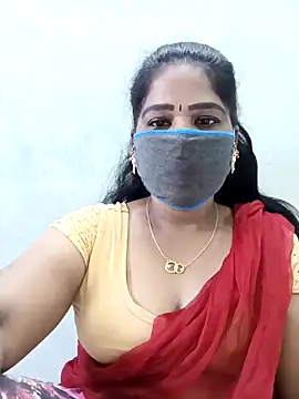 Snapshot of MaaliiiPonuTamil chatting on December 14, 2025, 1:56 am MaaliiiPonuTamil online show from December 14, 2025, 1:56 am