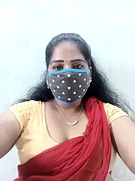 Snapshot of MaaliiiPonuTamil chatting on November 24, 2025, 2:44 am MaaliiiPonuTamil online show from November 24, 2025, 2:44 am