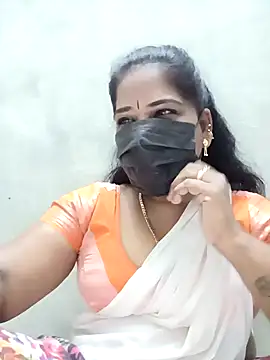 Snapshot of MaaliiiPonuTamil chatting on November 2, 2025, 12:15 am MaaliiiPonuTamil online show from November 2, 2025, 12:15 am