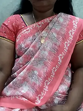 Snapshot of MaaliiiPonuTamil chatting on February 6, 2026, 11:34 pm MaaliiiPonuTamil online show from February 6, 2026, 11:34 pm