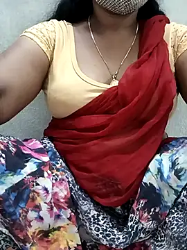 Snapshot of MaaliiiPonuTamil chatting on February 11, 2026, 3:39 am MaaliiiPonuTamil online show from February 11, 2026, 3:39 am