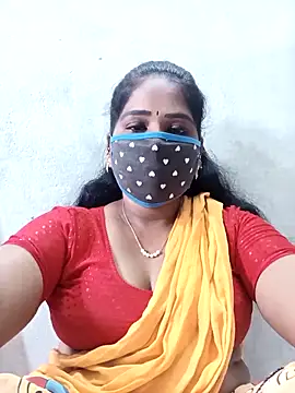 Snapshot of MaaliiiPonuTamil chatting on November 26, 2025, 1:49 am MaaliiiPonuTamil online show from November 26, 2025, 1:49 am