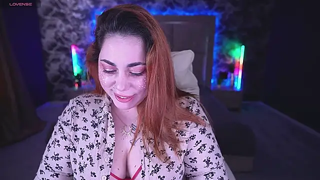 Snapshot of Kittywakee chatting on February 25, 2025, 10:37 am Kittywakee online show from February 25, 2025, 10:37 am