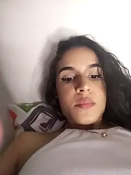 Snapshot of Susieeve chatting on March 2, 2025, 4:17 am Susieeve online show from March 2, 2025, 4:17 am