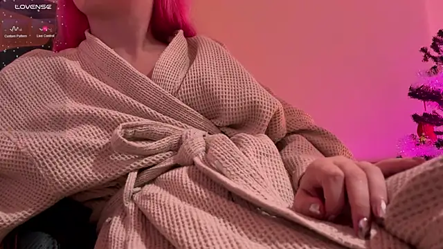 h2h0e online show from December 14, 2025, 10:37 pm