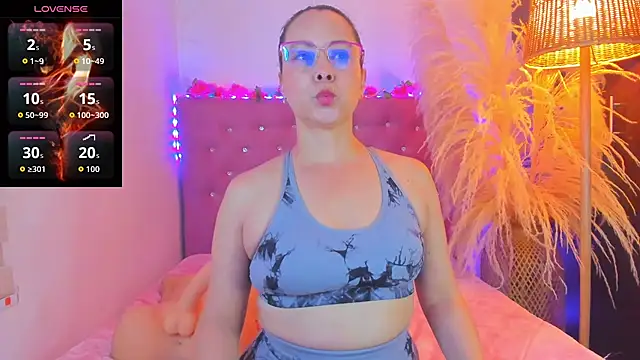  sexybunny  online show from March 26, 2026, 4:11 am