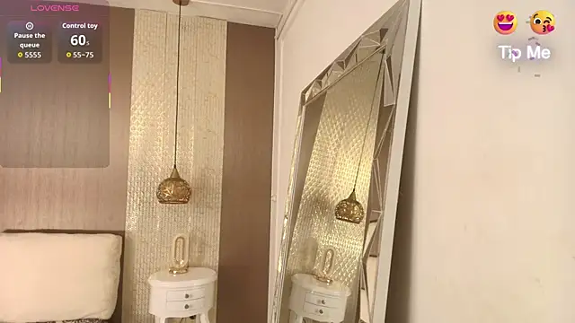 Snapshot of DannaDooll99 chatting on January 9, 2026, 12:01 pm DannaDooll99 online show from January 9, 2026, 12:01 pm