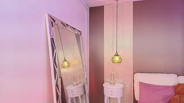 Snapshot of DannaDooll99 chatting on September 24, 2025, 12:00 pm DannaDooll99 online show from September 24, 2025, 12:00 pm