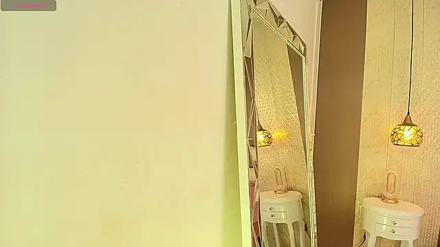 Snapshot of DannaDooll99 chatting on November 15, 2025, 11:47 am DannaDooll99 online show from November 15, 2025, 11:47 am