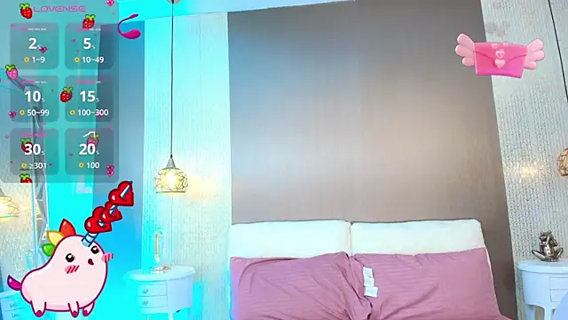 Snapshot of DannaDooll99 chatting on September 30, 2025, 12:00 pm DannaDooll99 online show from September 30, 2025, 12:00 pm