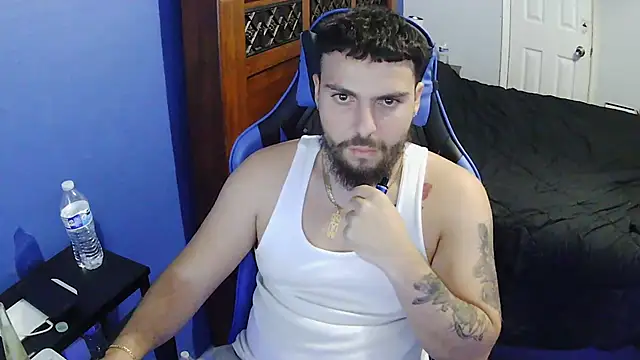 Snapshot of MasterKvn chatting on March 17, 2025, 11:31 am MasterKvn online show from March 17, 2025, 11:31 am