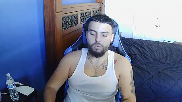 Snapshot of MasterKvn chatting on February 28, 2025, 9:01 pm MasterKvn online show from February 28, 2025, 9:01 pm