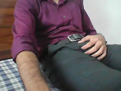 boyss4u online show from October 1, 2025, 7:57 am