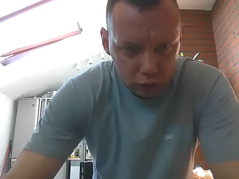 Nicetomeetyoubb online show from April 22, 2026, 7:37 am