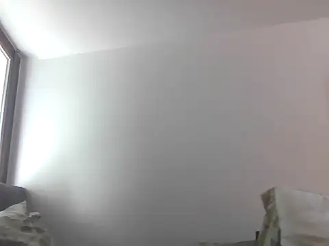 Nicetomeetyoubb online show from May 6, 2026, 7:01 am