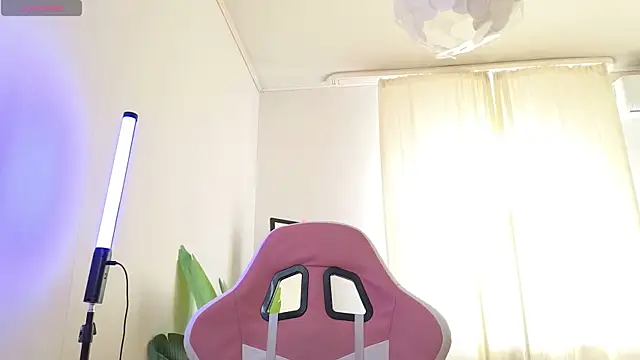 caseyrobbins online show from September 23, 2025, 4:19 am