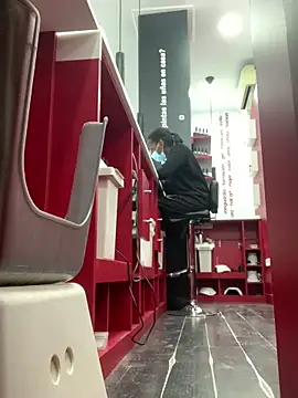 Snapshot of Delgada_culona chatting on December 2, 2024, 5:43 pm Delgada culona online show from December 2, 2024, 5:43 pm