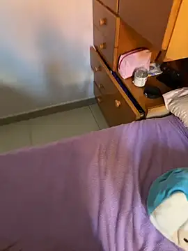 AgnesCampp online show from February 6, 2026, 4:25 pm