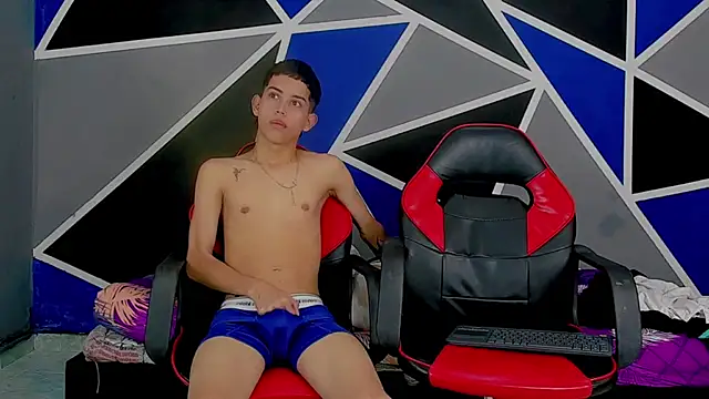 Snapshot of migueyalejo_teens chatting on March 6, 2025, 7:25 am migueyalejo teens online show from March 6, 2025, 7:25 am