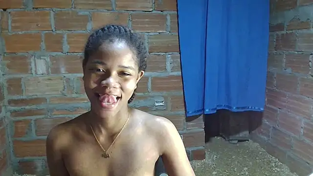 Luciia cute online show from November 28, 2025, 8:42 pm