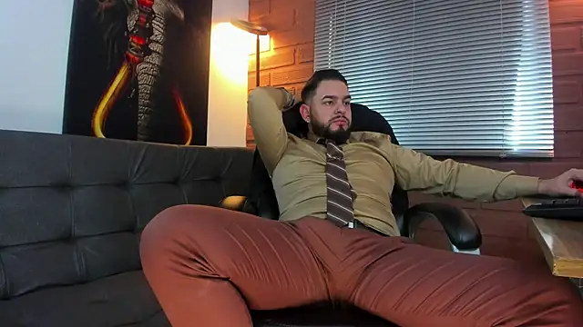 Ethan Castellano online show from January 27, 2025, 7:46 pm