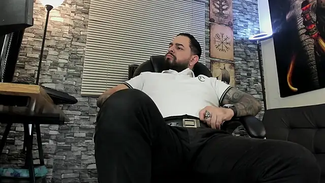 Ethan Castellano online show from June 20, 2026, 11:10 pm