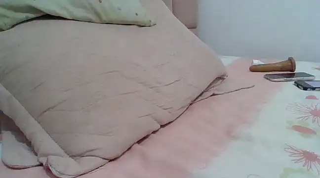 Snapshot of samanta0033 chatting on February 6, 2025, 8:45 pm samanta0033 online show from February 6, 2025, 8:45 pm