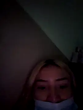 sadnessgyall online show from January 31, 2025, 6:13 am