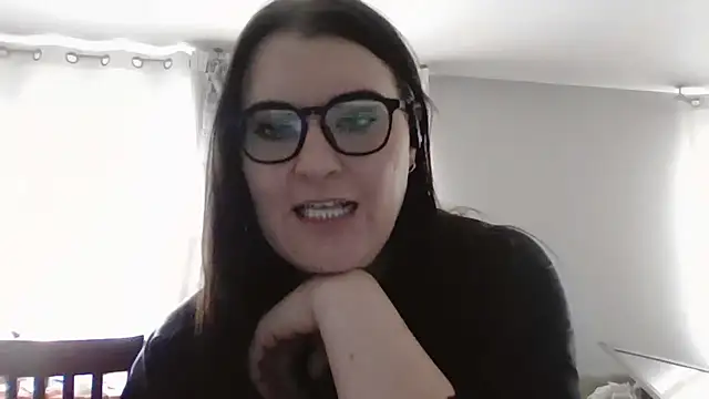 Snapshot of _CumSeeV_ chatting on January 20, 2025, 7:04 pm CumSeeV online show from January 20, 2025, 7:04 pm