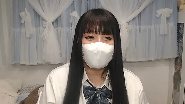 yua0727 online show from May 29, 2026, 2:23 pm