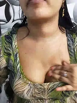 Snapshot of Sania-Love chatting on October 14, 2025, 10:20 pm Sania-Love online show from October 14, 2025, 10:20 pm