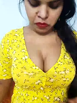 Snapshot of Sania-Love chatting on October 8, 2025, 12:01 am Sania-Love online show from October 8, 2025, 12:01 am