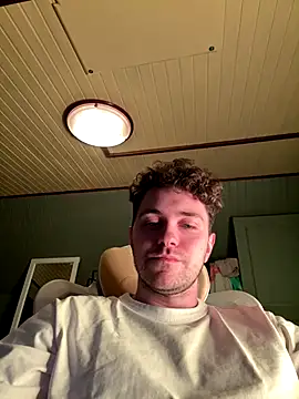 Snapshot of Alice1_secret chatting on October 7, 2025, 1:45 pm Alice1 secret online show from October 7, 2025, 1:45 pm