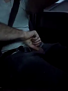 Spunwhiteboy1992 online show from November 24, 2025, 10:21 pm