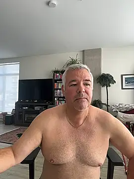 aarosteev2 online show from October 7, 2025, 1:34 pm