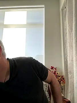 aarosteev2 online show from December 2, 2024, 1:41 pm