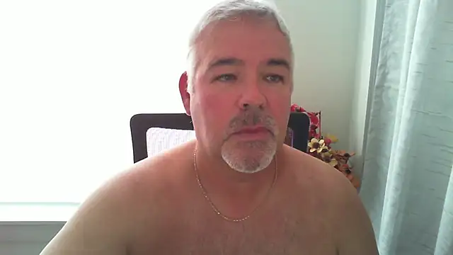 aarosteev2 online show from February 20, 2025, 6:24 pm