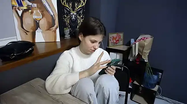 felicity gold online show from February 6, 2025, 10:36 am
