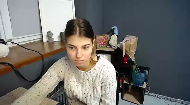 felicity gold online show from February 11, 2025, 8:05 am