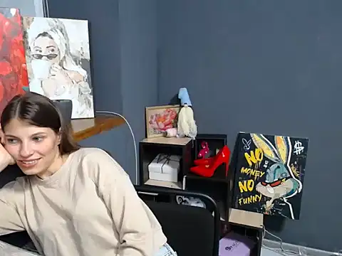 Snapshot of felicity_gold chatting on September 30, 2025, 6:52 am felicity gold online show from September 30, 2025, 6:52 am