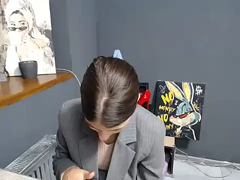 Snapshot of felicity_gold chatting on October 8, 2025, 6:15 am felicity gold online show from October 8, 2025, 6:15 am