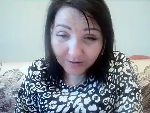 Snapshot of ClaireSunset chatting on June 17, 2026, 5:12 pm ClaireSunset online show from June 17, 2026, 5:12 pm